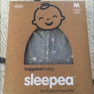 Swaddle New in Box Size Medium